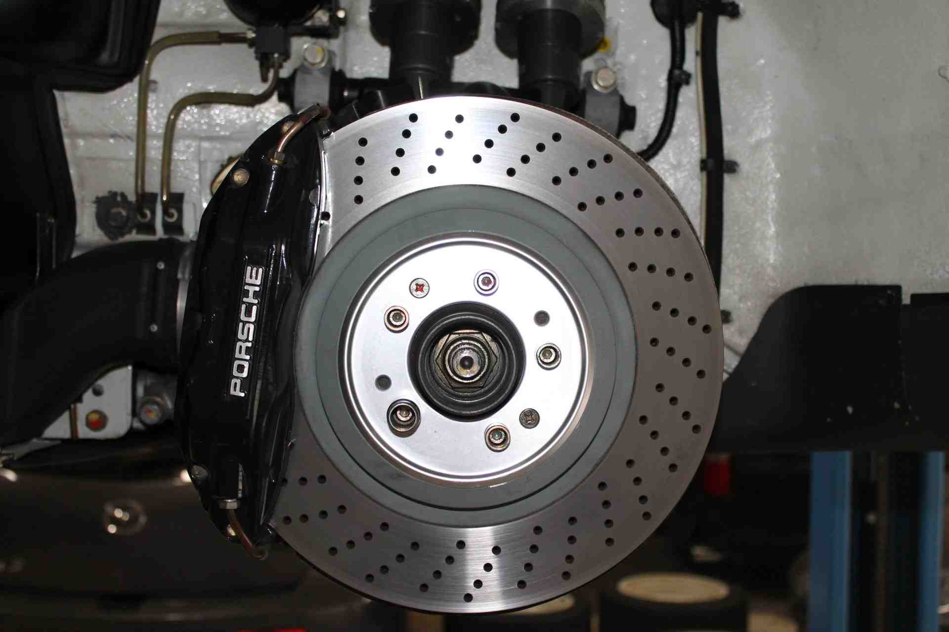 ICEBLASTER_Porsche_front_disc